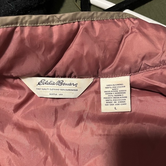 Eddie Bauer Goose down vest - Picture 8 of 8